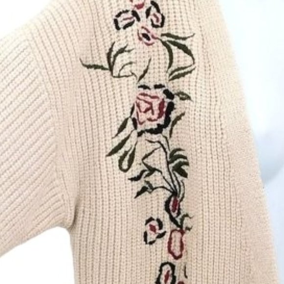 Lapis Long Chunky Knit Embroidered Cardigan - Picture 2 of 8